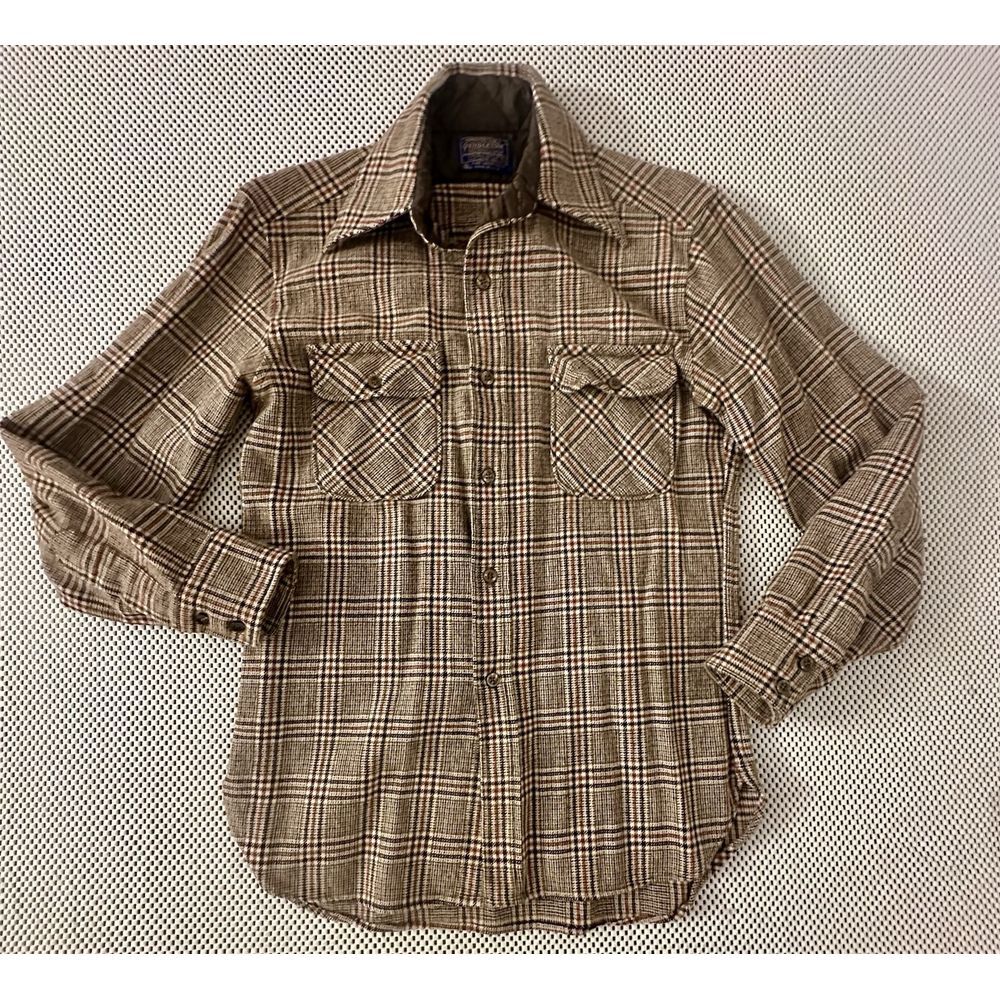 VTG Pendleton Shirt Mens Sz S/M Button Down 100% Virgin Wool Plaid Long Sleeve.